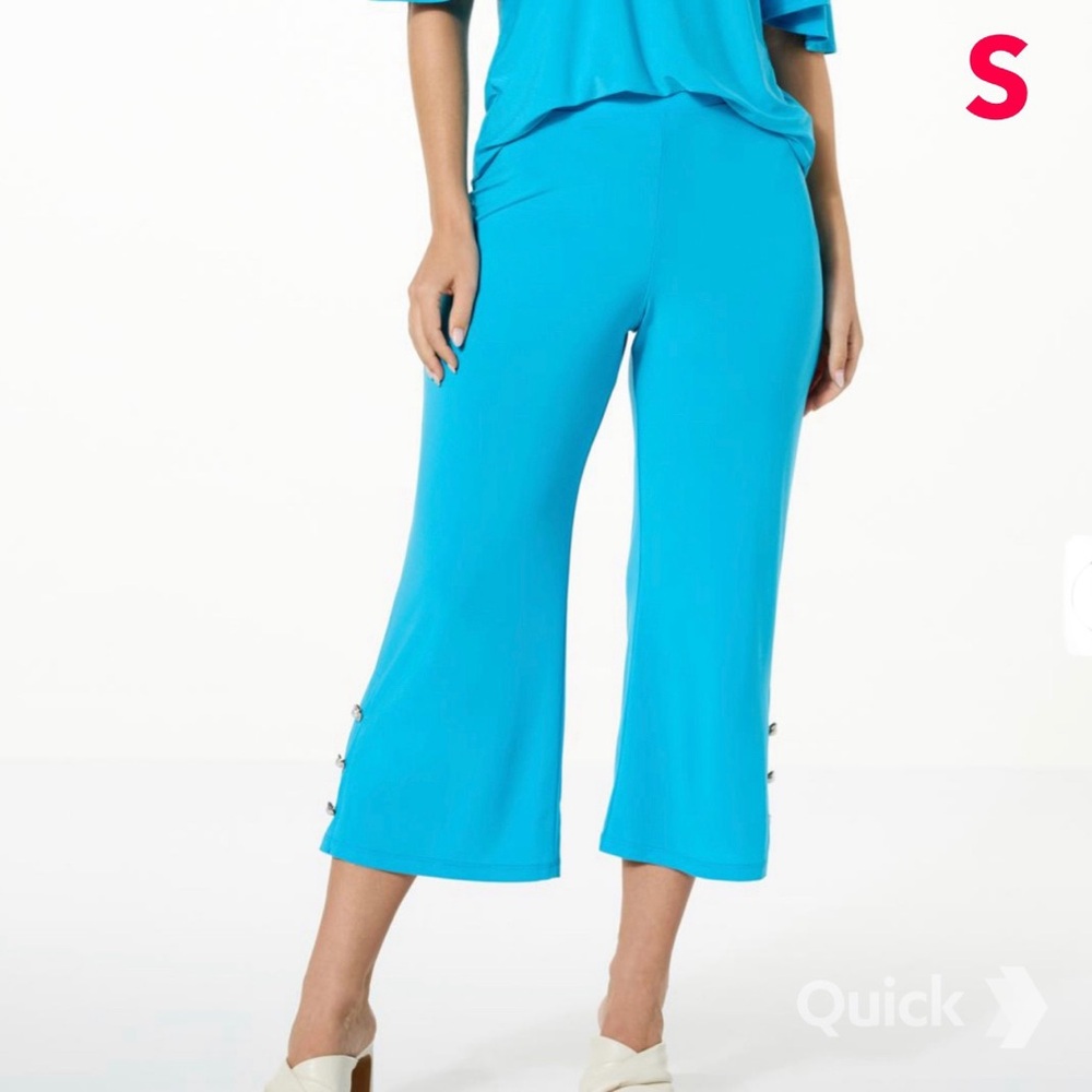 S - NWT Curations X Debbie Denmon Pull-On Knit Crop Flare Pant